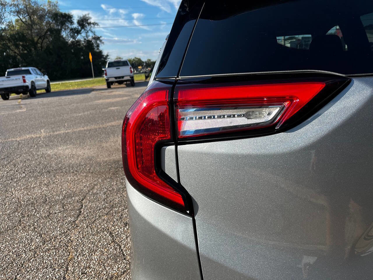 Used 2024 GMC Terrain SLE image 14