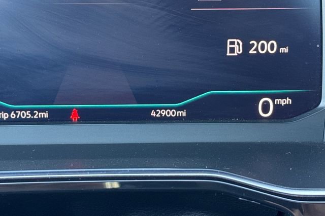 Used 2019 Volkswagen Jetta SEL FWD image 31