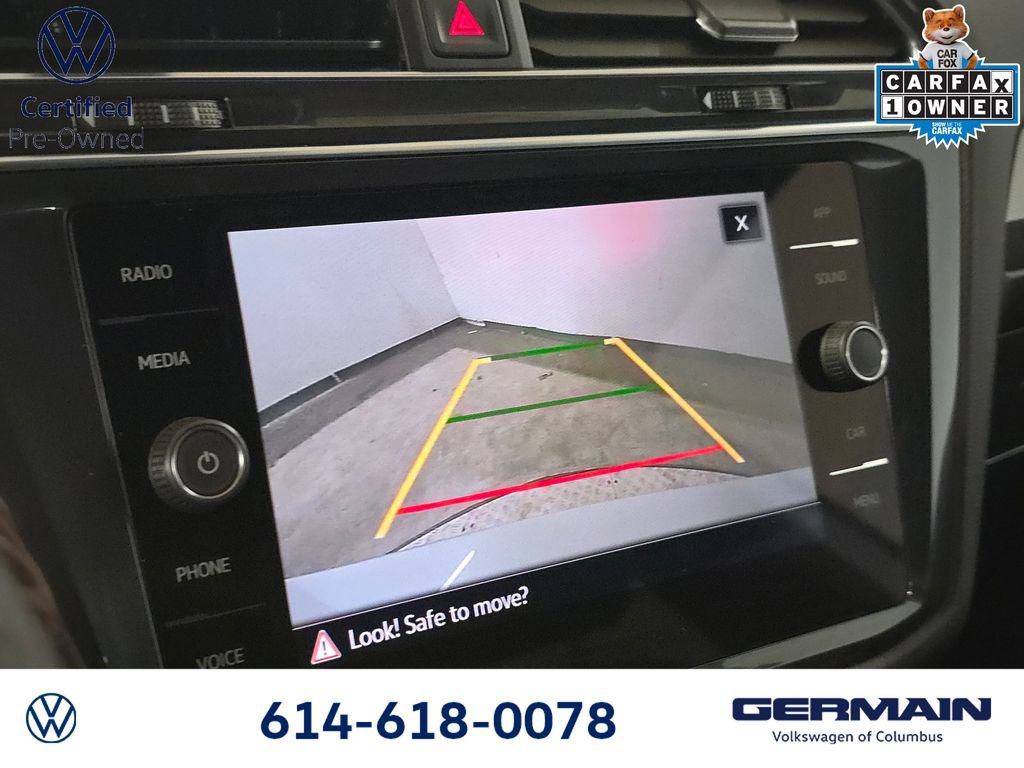 Certified 2023 Volkswagen Tiguan SE R-Line AWD/4WD image 31