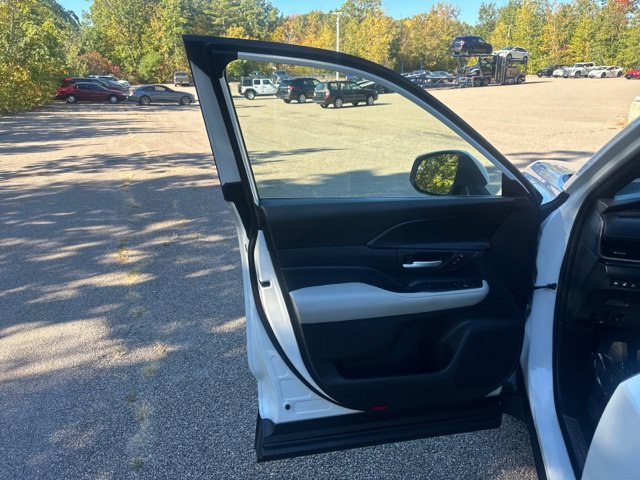 Used 2026 Toyota Grand Highlander AWD Hybrid image 18