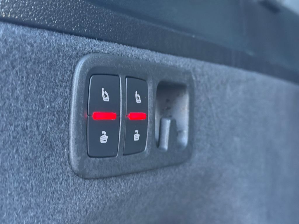 Used 2025 Audi Q7 3.0T Premium Plus image 10