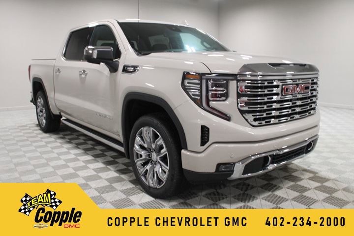 New 2026 GMC Sierra 1500 Denali w/ Denali Reserve Package AWD/4WD image 1