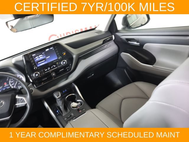 Used 2022 Toyota Highlander XLE AWD/4WD image 42