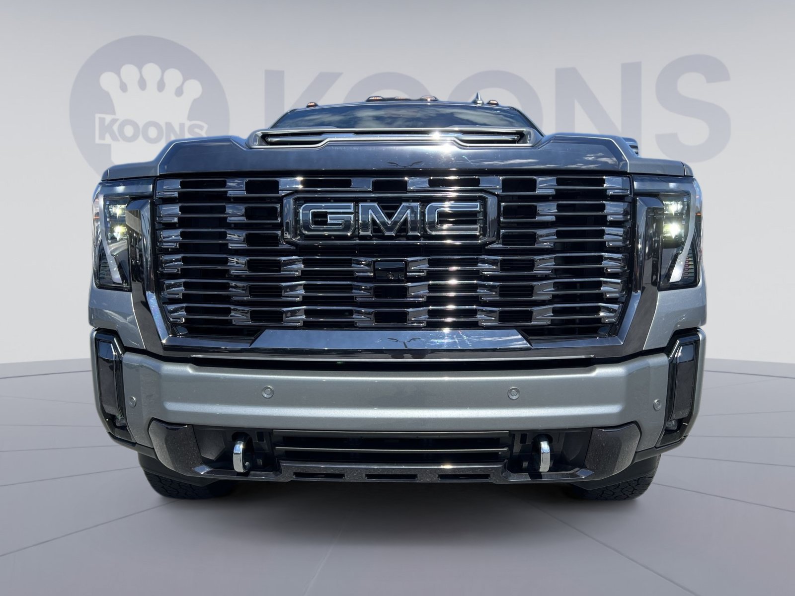 Used 2024 GMC Sierra 2500 Denali Ultimate AWD/4WD image 11