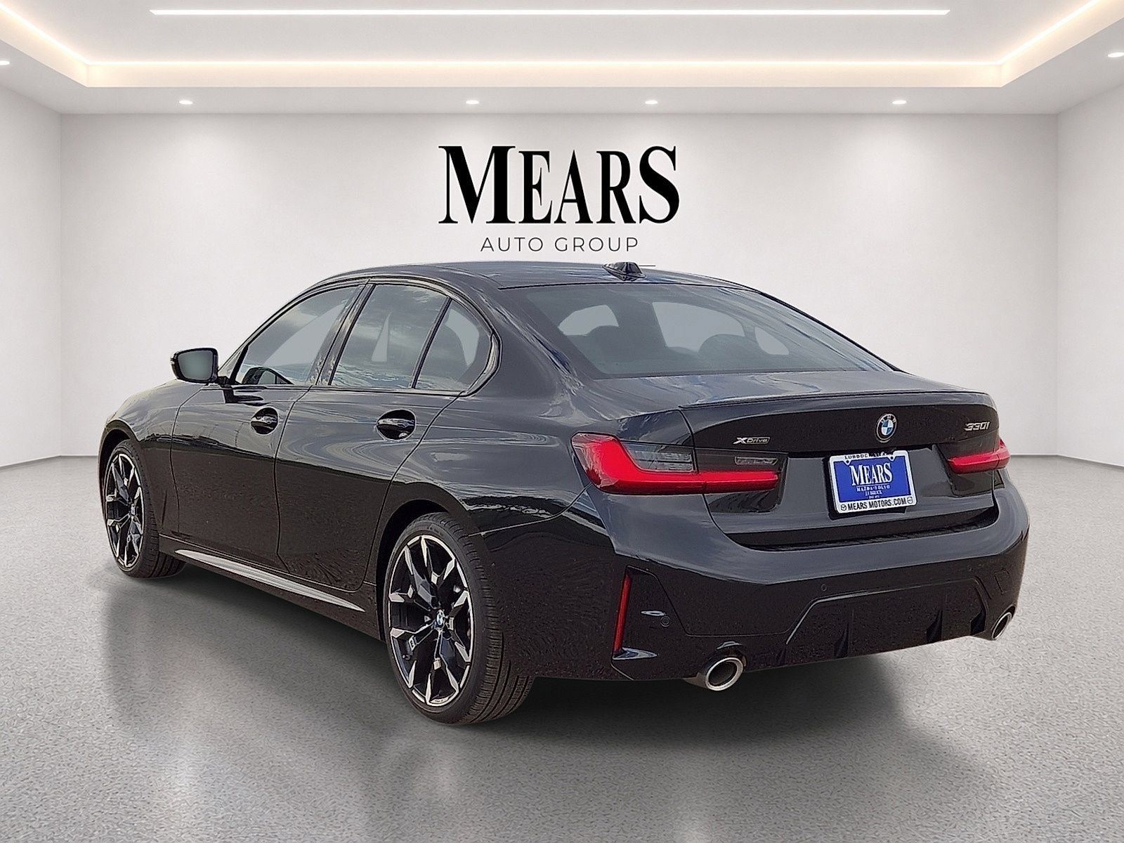 Used 2026 BMW 330i xDrive Sedan AWD/4WD image 3