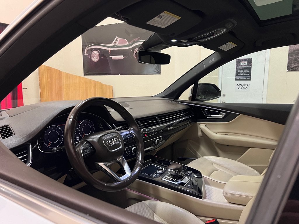 Used 2018 Audi Q7 3.0T Prestige AWD/4WD image 13