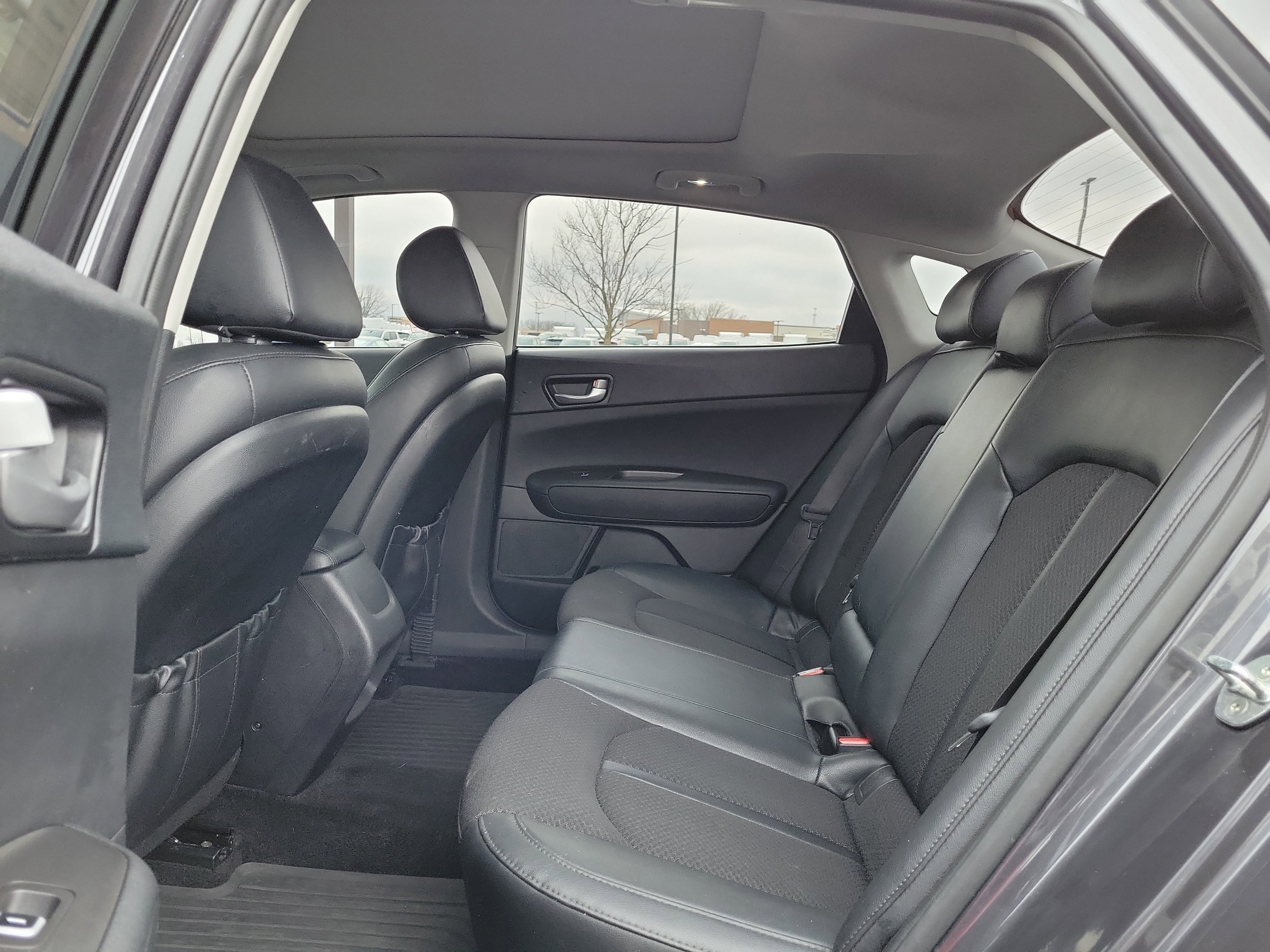 Used 2018 Kia Optima S w/ Pano Sport Package image 9