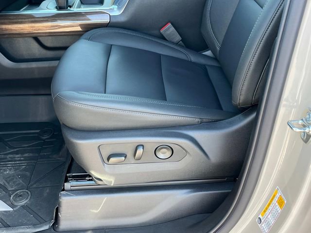 New 2026 Chevrolet Silverado 1500 RST w/ RST All Star Premium Package AWD/4WD image 24