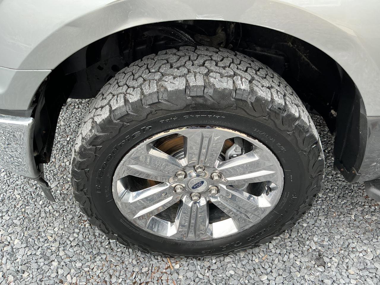 Used 2020 Ford F150 XLT w/ Equipment Group 302A Luxury AWD/4WD image 29