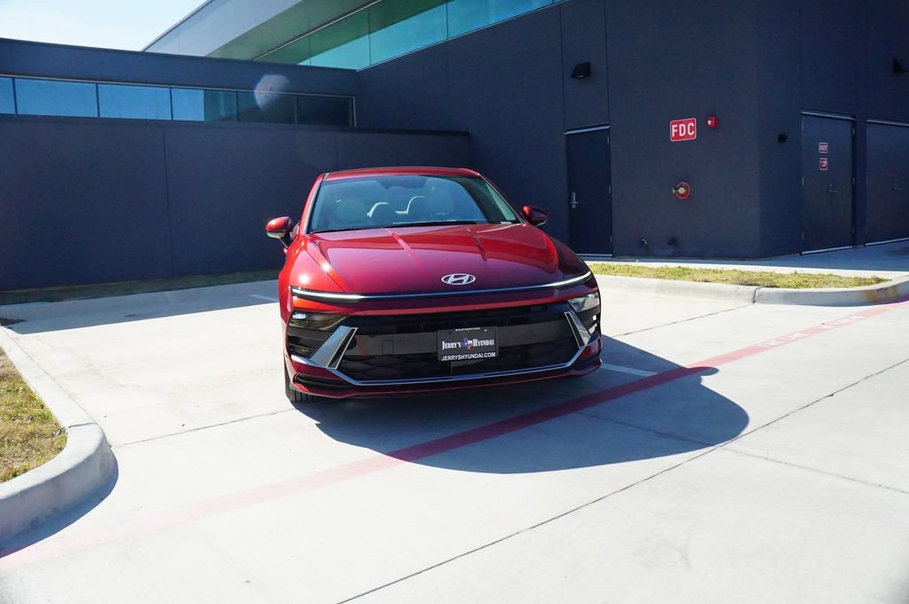 New 2026 Hyundai Sonata Blue FWD image 2