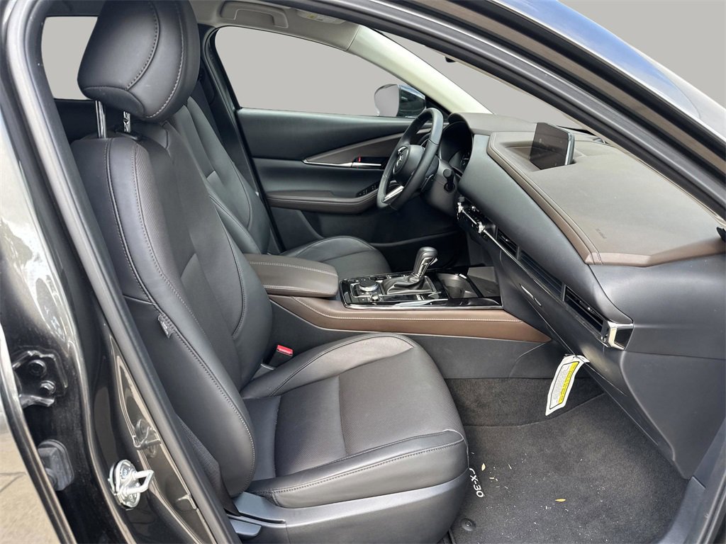 Used 2025 MAZDA CX-30 2.5 Turbo w/ Premium Package image 12