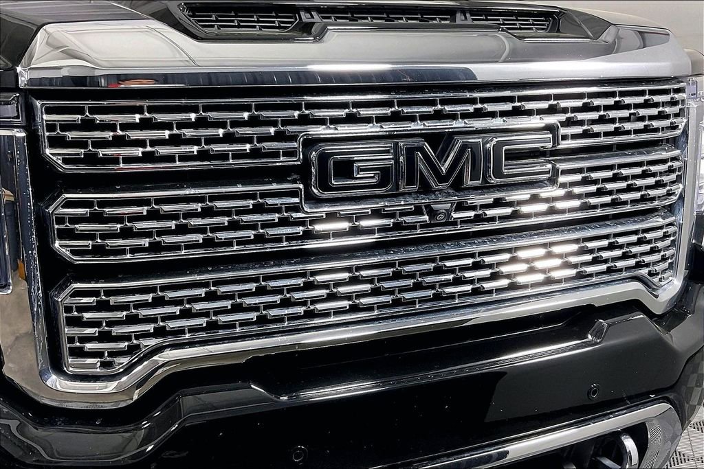 Used 2022 GMC Sierra 2500 Denali w/ Denali Ultimate Package AWD/4WD image 40