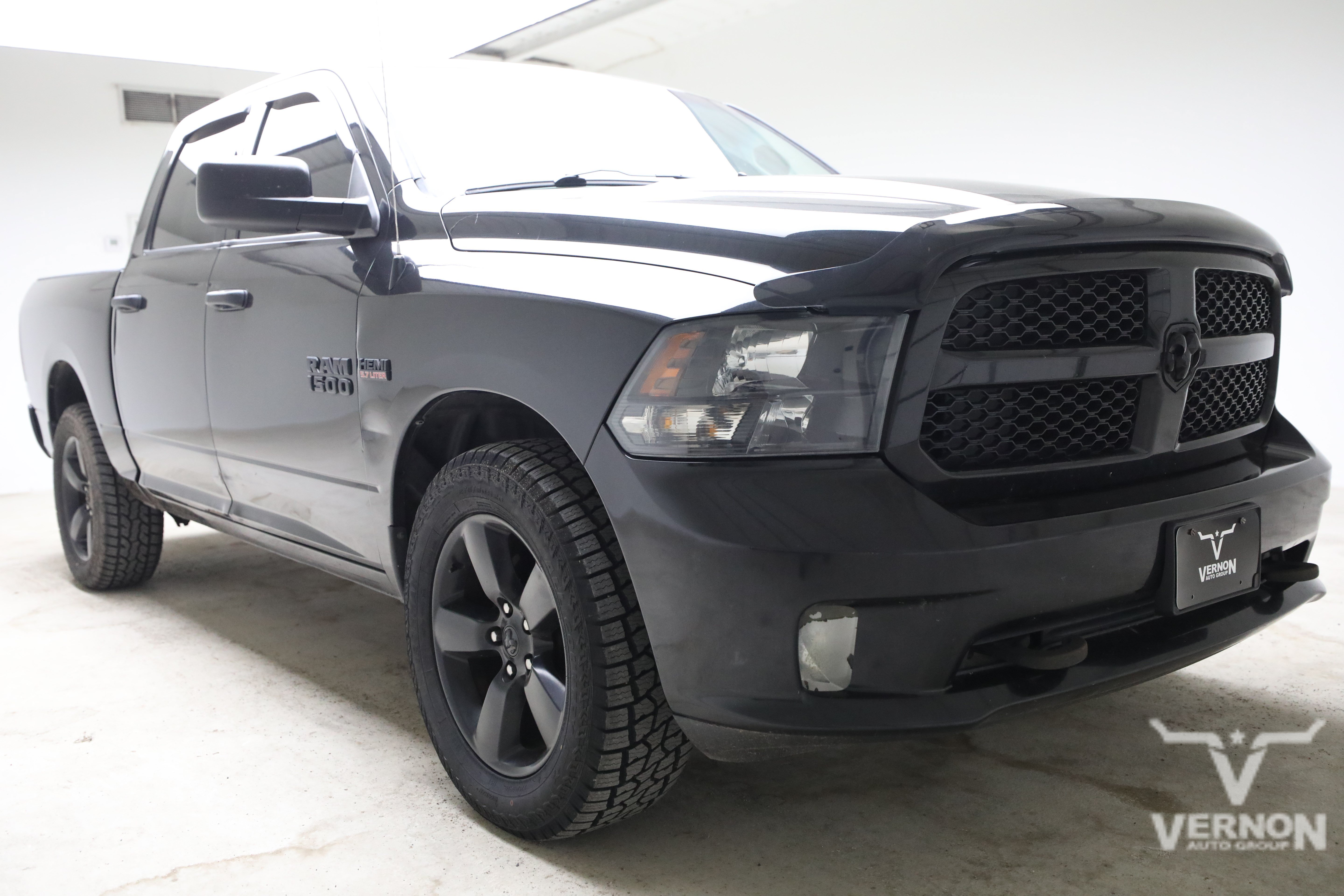Used 2016 RAM 1500 ST AWD/4WD image 7