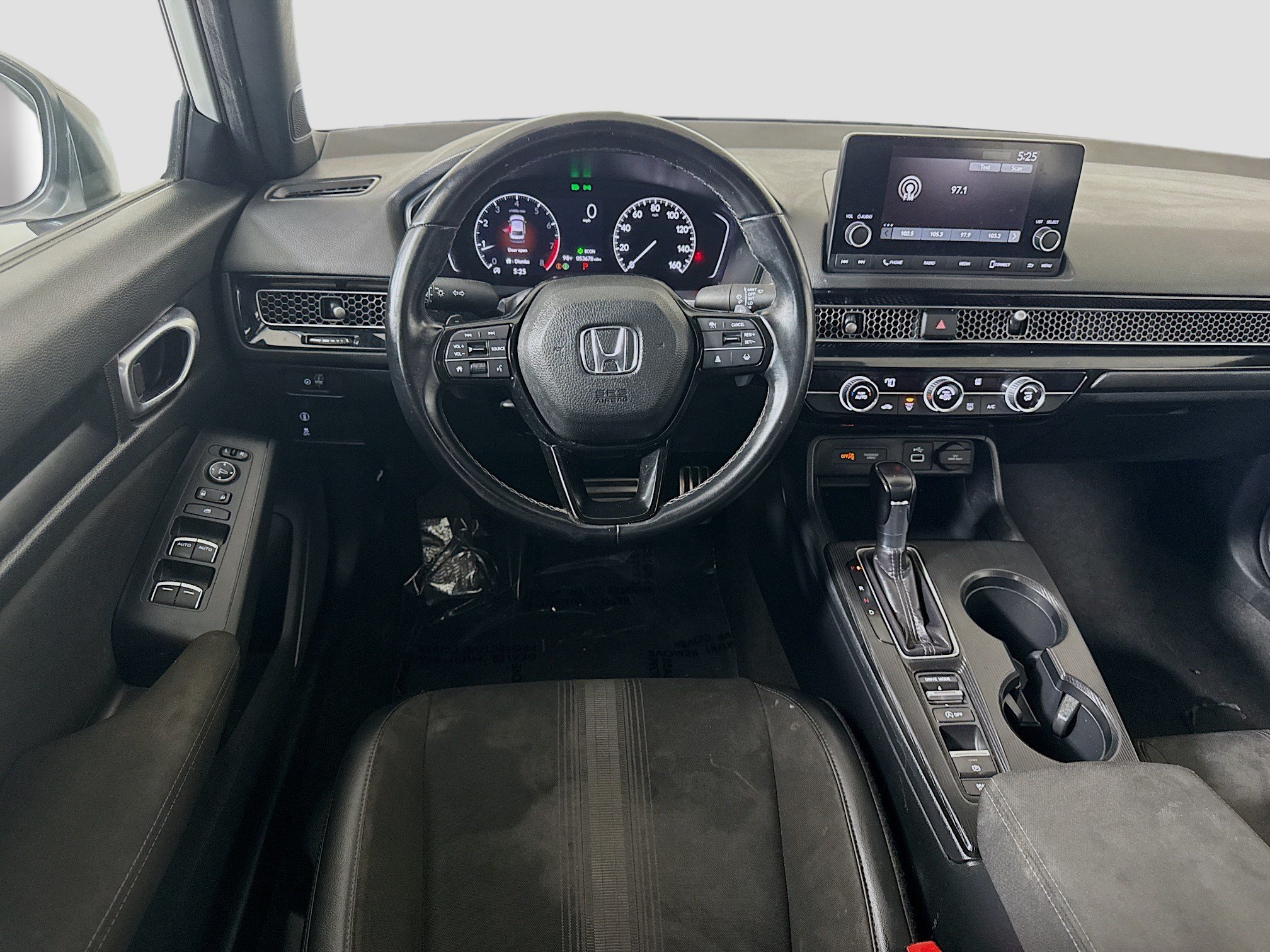 Used 2023 Honda Civic Sport image 17