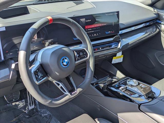 New 2025 BMW i5 M60 image 3