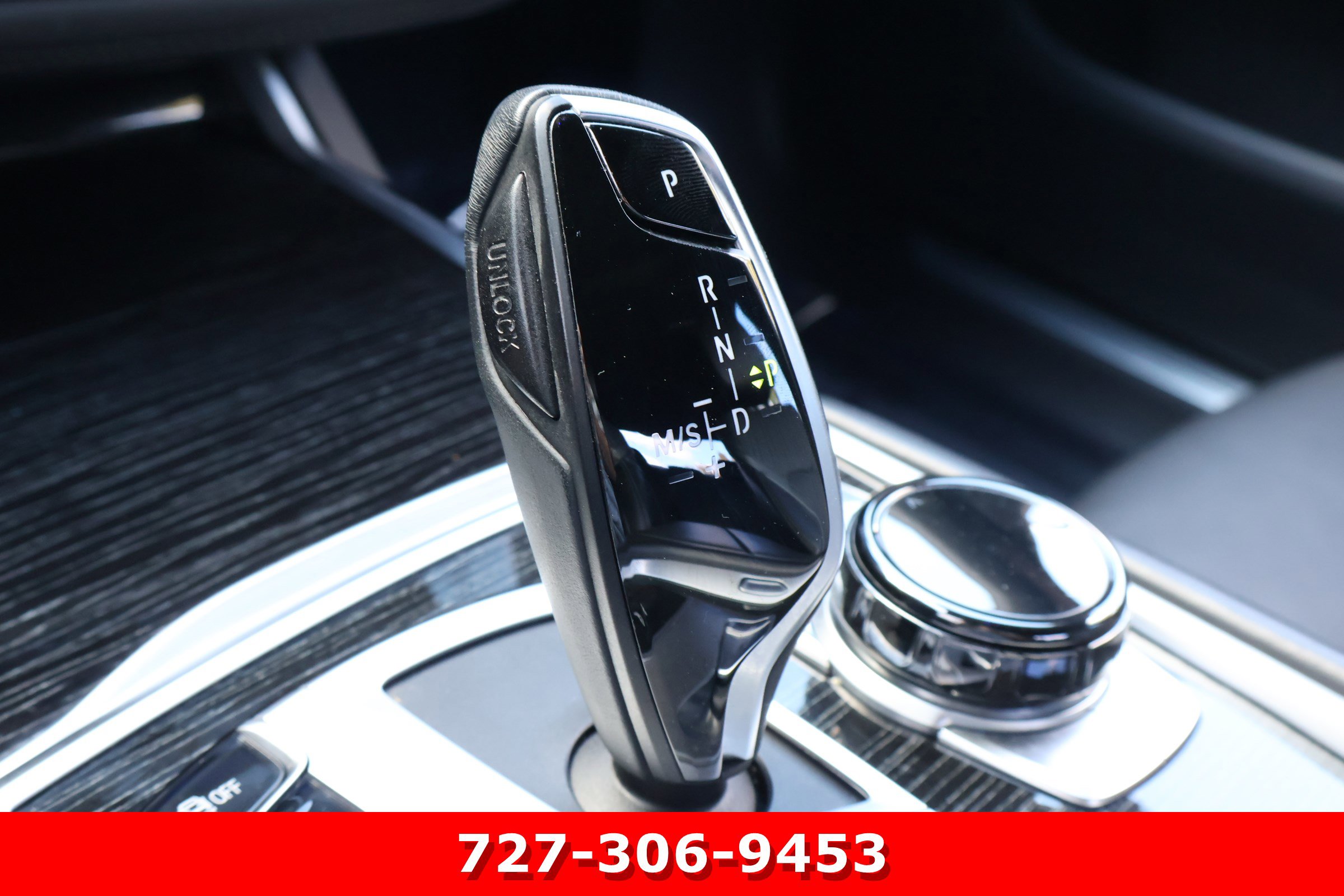 Used 2021 BMW 750i xDrive w/ Executive Package image 26