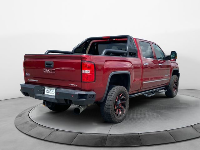 Used 2019 GMC Sierra 2500 Denali w/ Duramax Plus Package AWD/4WD image 5