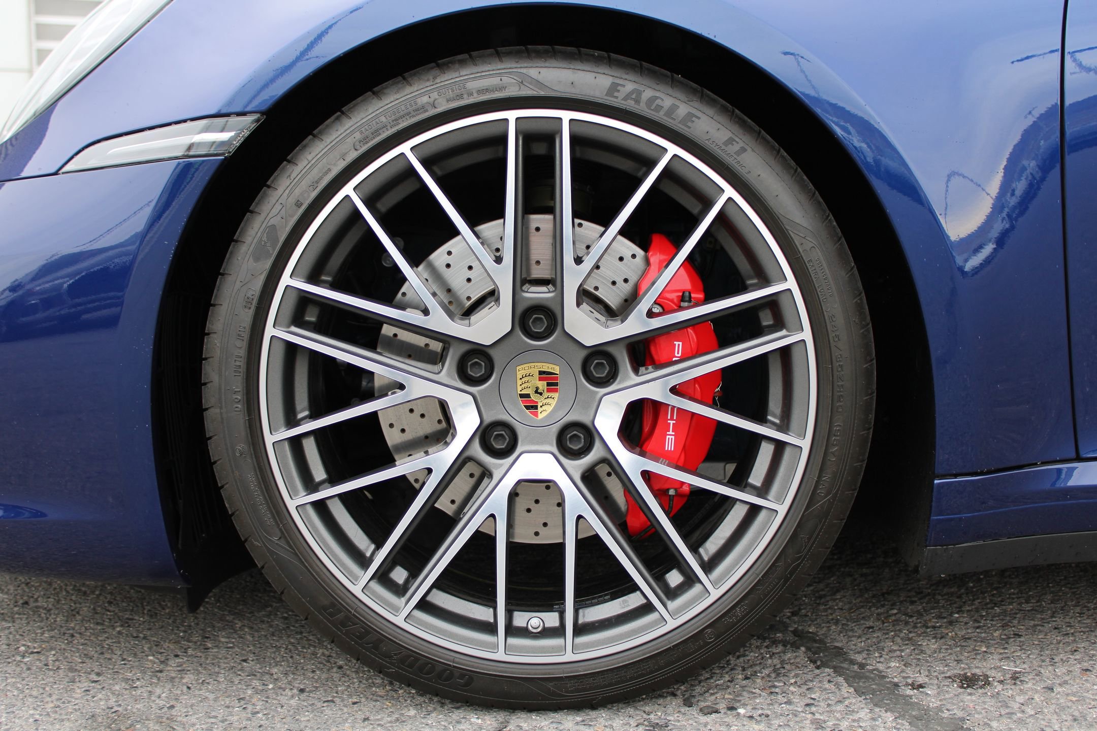 Certified 2024 Porsche 911 Carrera S image 28