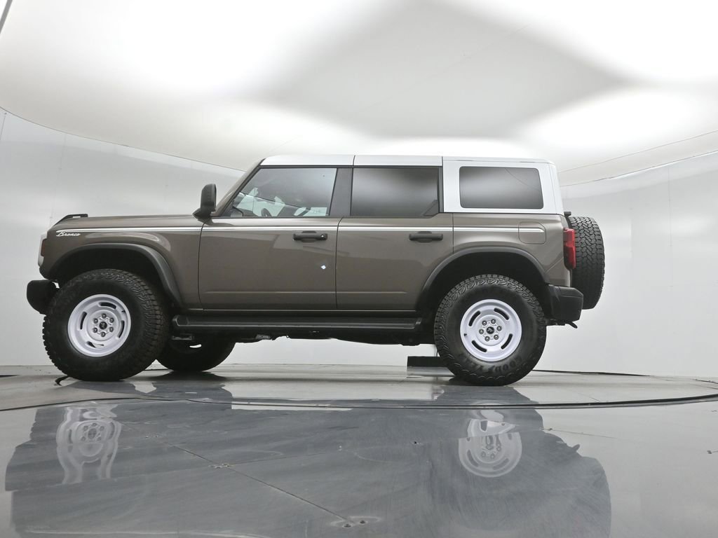 New 2026 Ford Bronco Heritage Edition AWD/4WD image 7