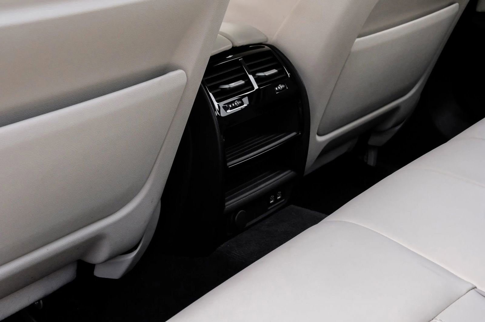 Used 2021 BMW 540i xDrive 540i xDrive Sedan 4D w/ Executive Package image 51