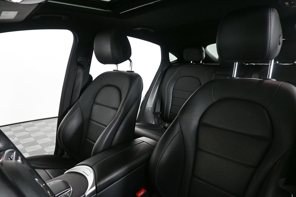 Used 2020 Mercedes-Benz GLC 300 4MATIC Coupe image 5
