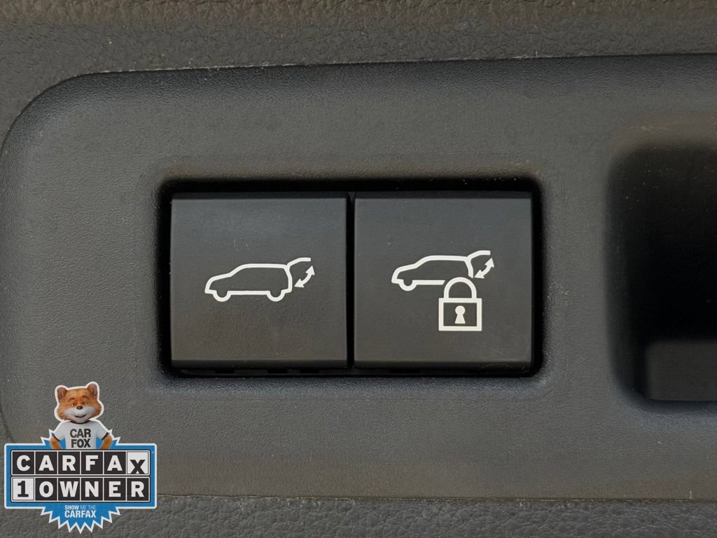 Used 2024 Toyota Sequoia Capstone AWD/4WD image 29