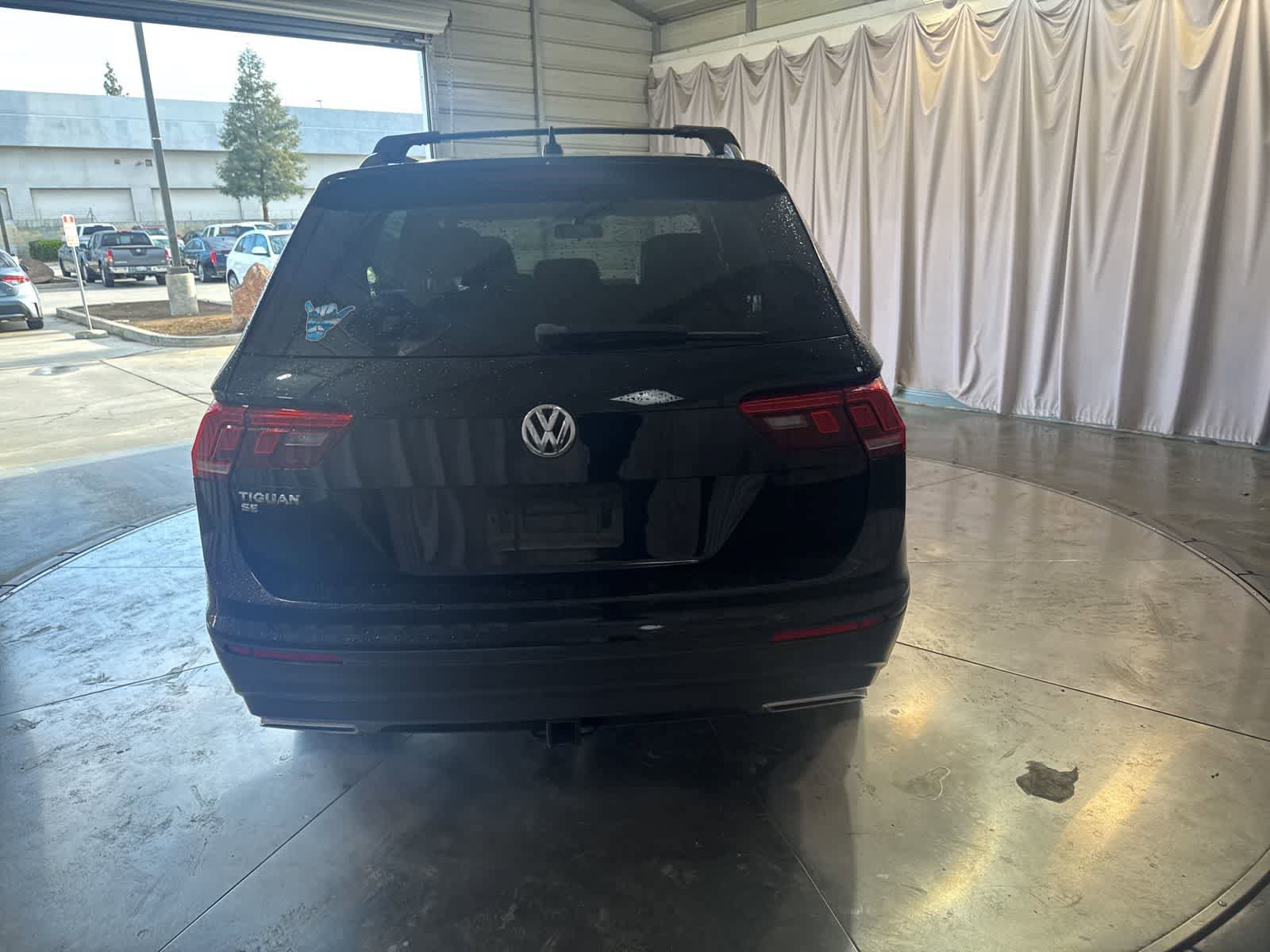 Used 2019 Volkswagen Tiguan SE FWD image 6