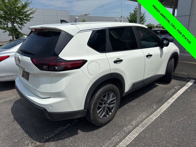 Used 2024 Nissan Rogue S FWD image 8