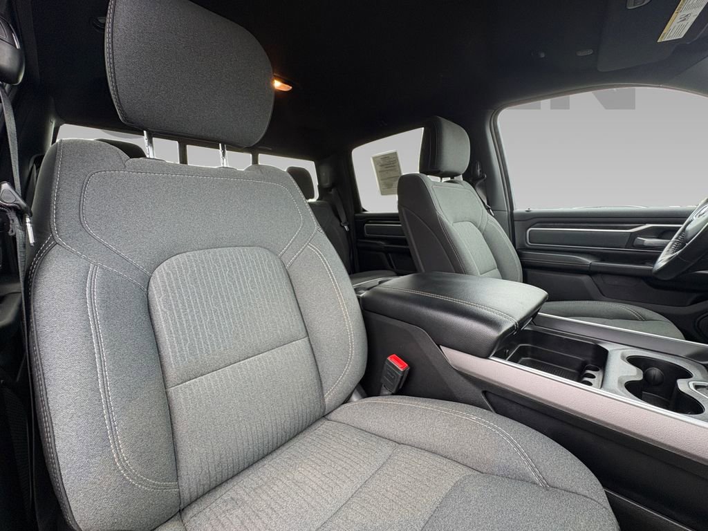 Used 2022 RAM 1500 Big Horn AWD/4WD image 7