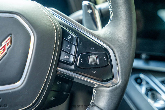 Used 2025 Chevrolet Corvette Stingray Preferred Cpe w/ Z51 Performance Package RWD image 31