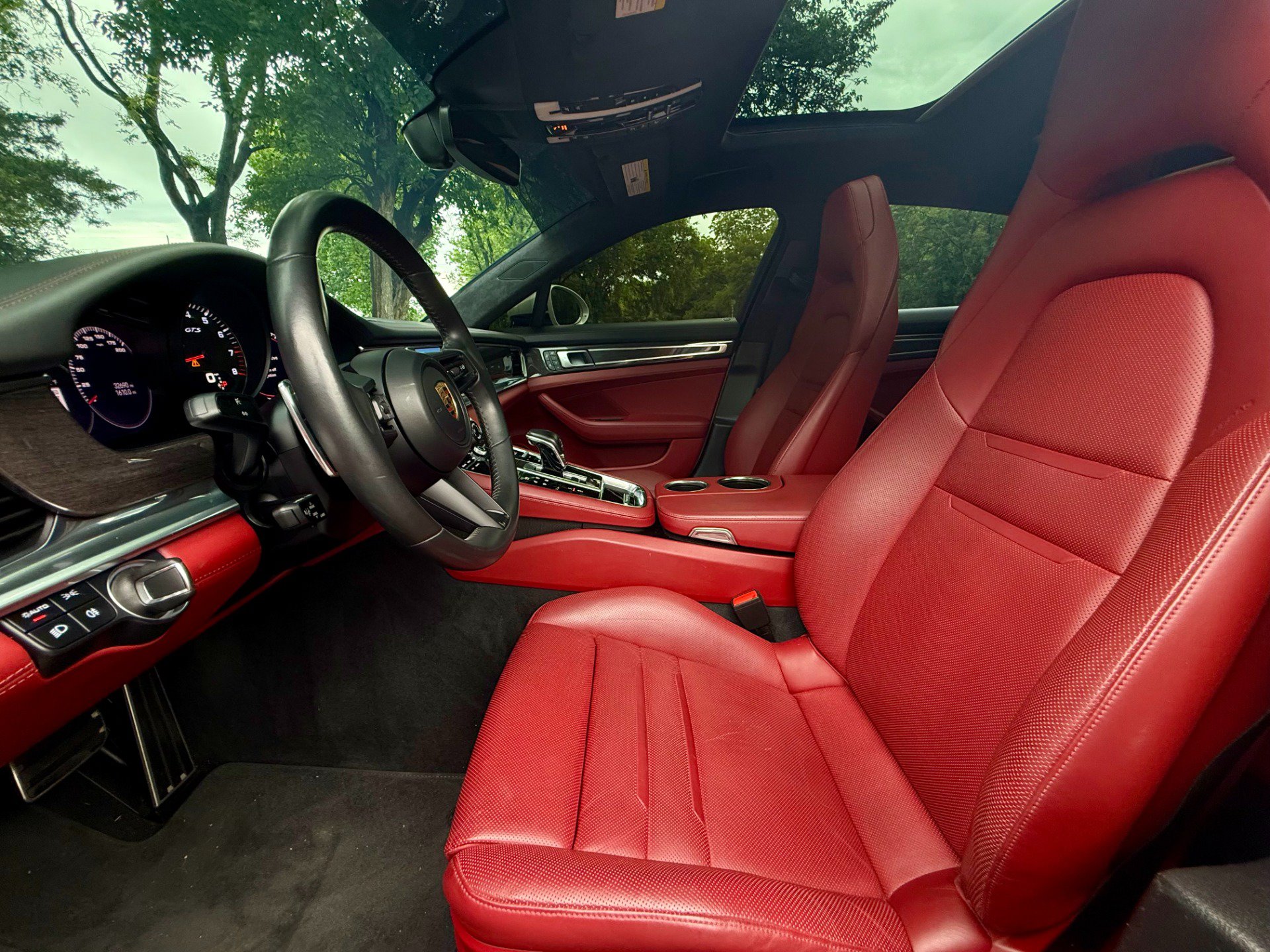 Used 2022 Porsche Panamera GTS w/ Premium Package AWD/4WD image 20