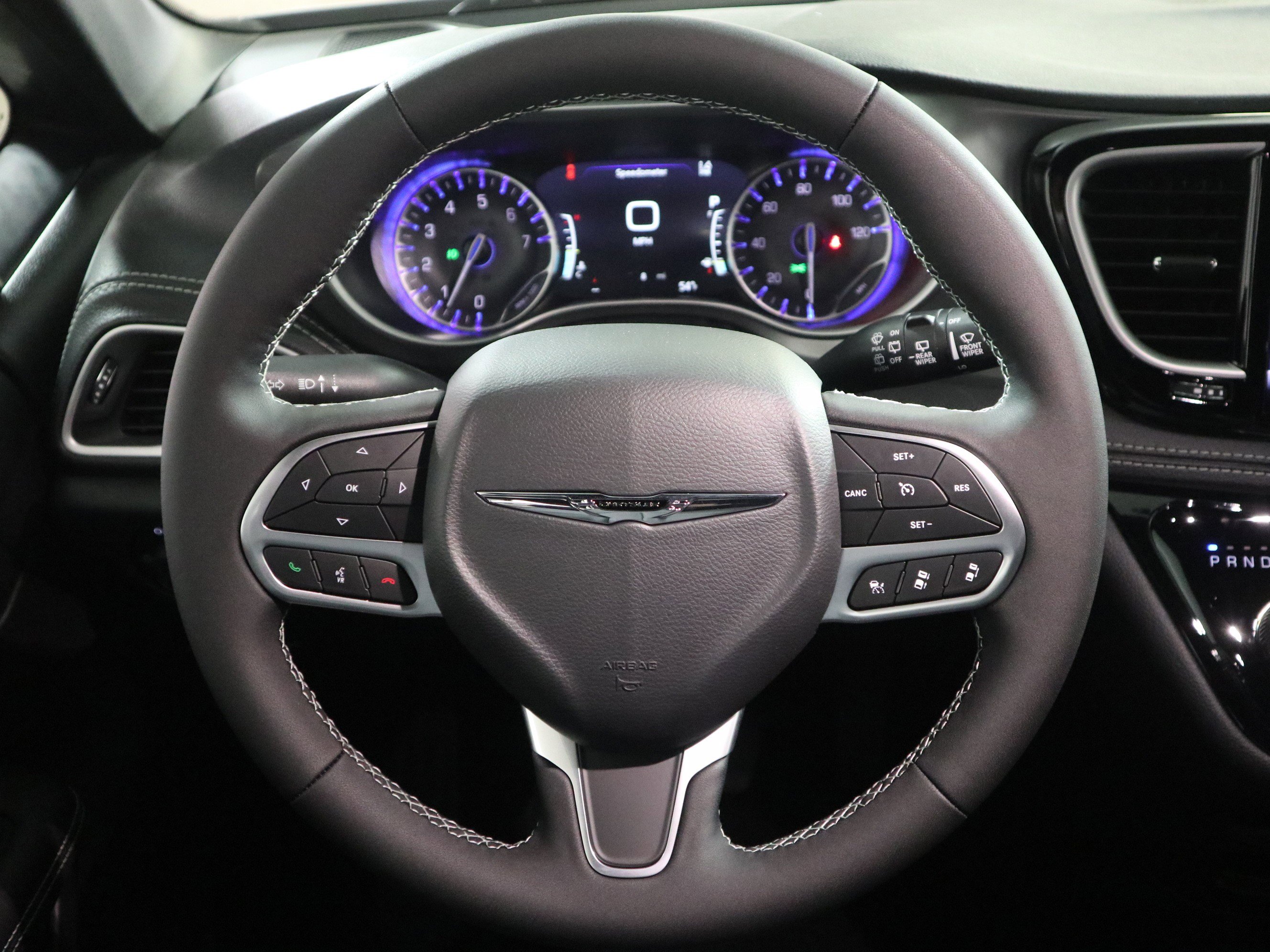 New 2026 Chrysler Pacifica Select image 18