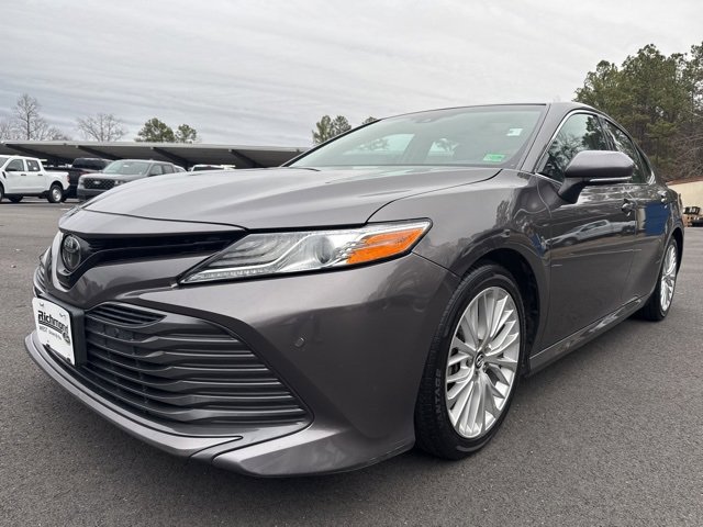 Used 2018 Toyota Camry XLE image 1