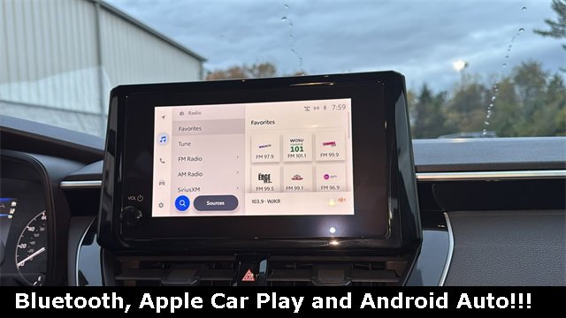 Used 2024 Toyota Corolla LE image 4