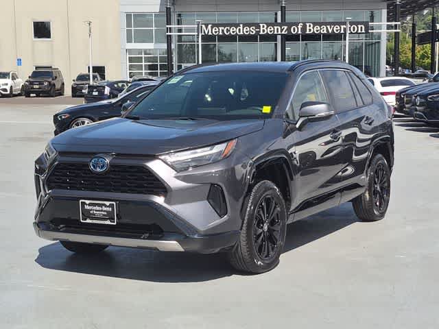 Used 2023 Toyota RAV4 SE w/ SE Grade Weather Package AWD/4WD image 4