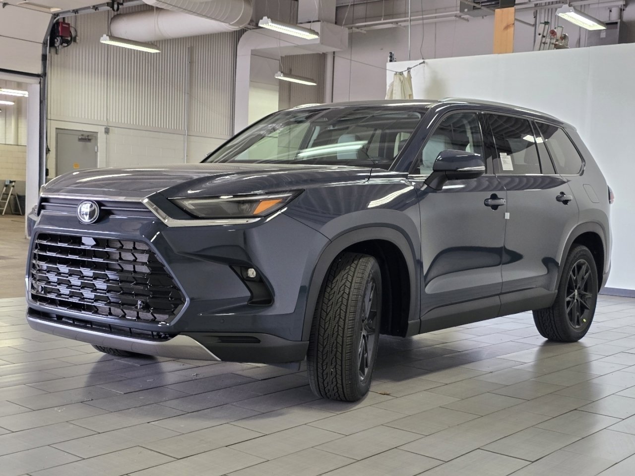 New 2026 Toyota Grand Highlander Limited AWD/4WD image 15