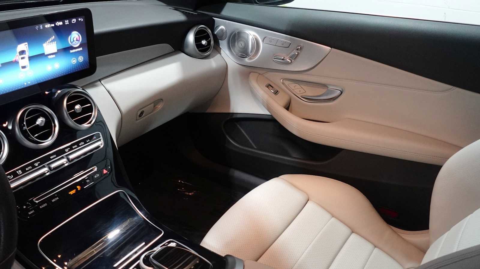 Used 2017 Mercedes-Benz C 300 Cabriolet image 60