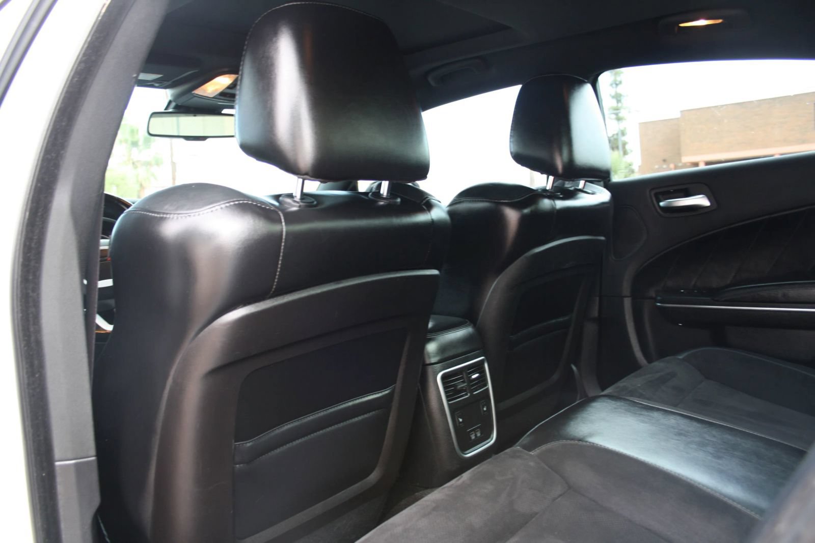 Used 2015 Dodge Charger R/T RWD image 13