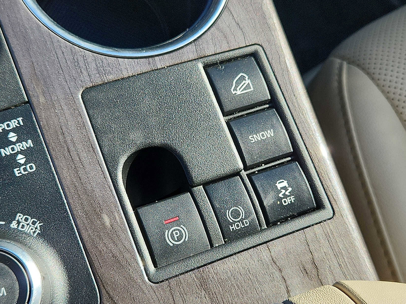 Used 2024 Toyota Highlander Limited image 27