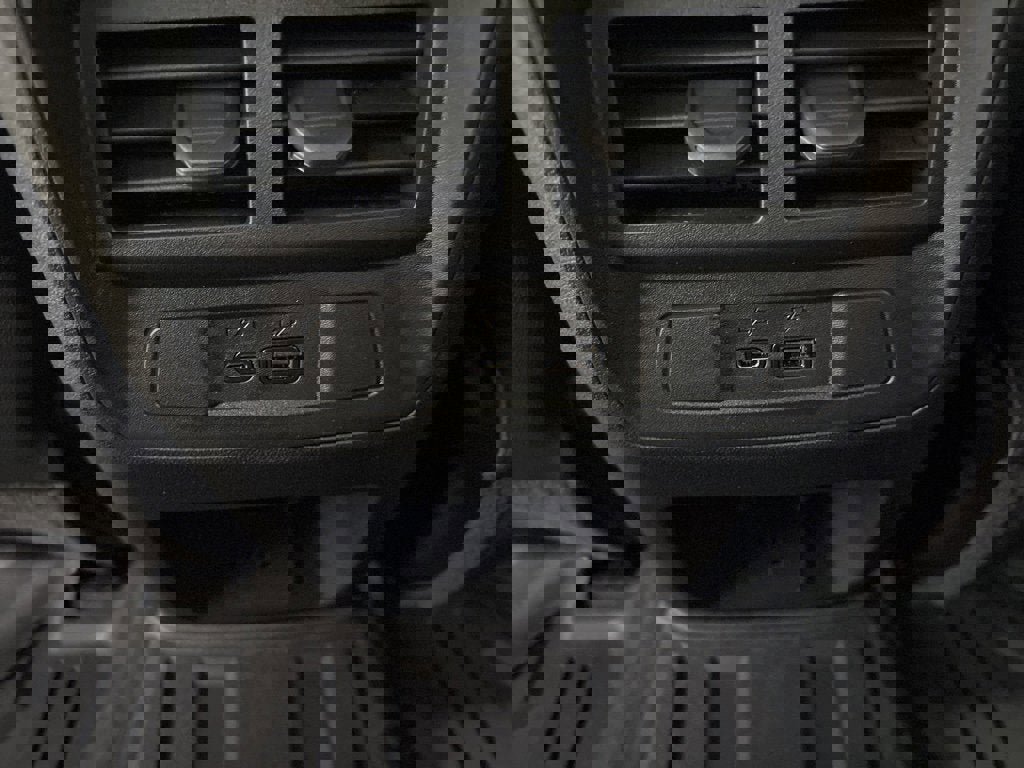 New 2026 Chevrolet Colorado ZR2 w/ Technology Package image 33