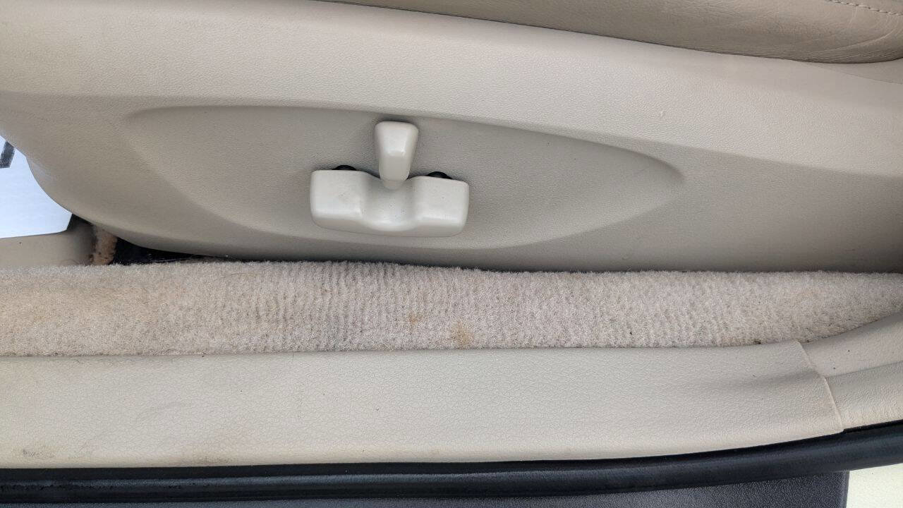 Used 2007 Subaru Outback 2.5i Limited image 38