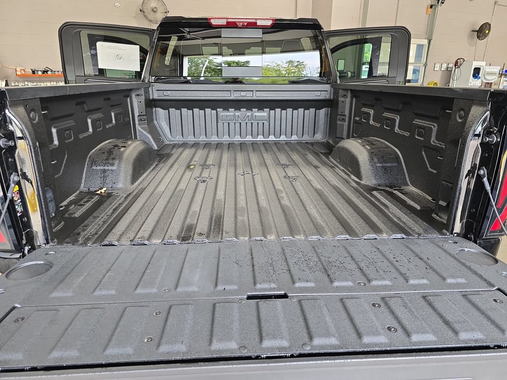 New 2026 GMC Sierra 2500 AT4X AWD/4WD image 13