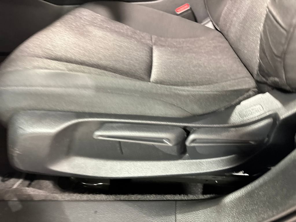 Used 2025 Honda Accord LX image 21