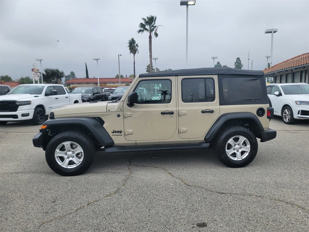 Used 2022 Jeep Wrangler Unlimited Sport image 9