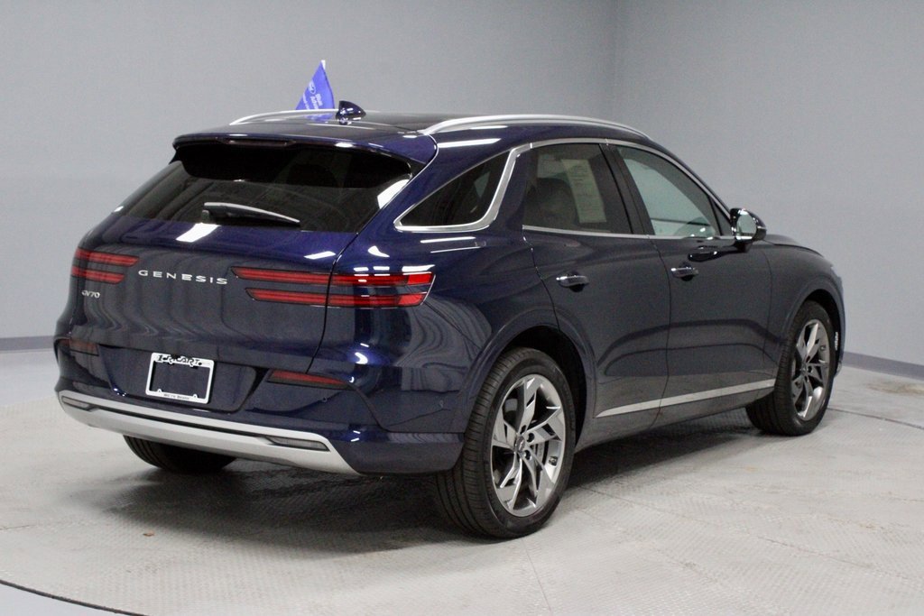 Used 2025 Genesis Electrified GV70 Advanced image 11