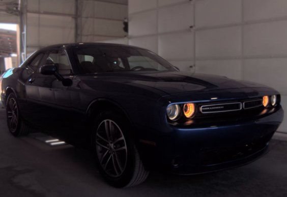 Used 2019 Dodge Challenger SXT AWD/4WD image 3