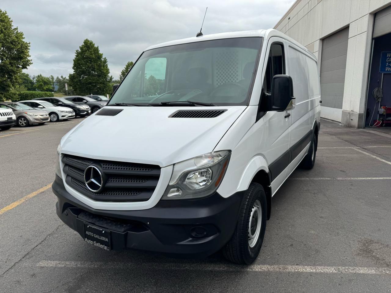 Used 2017 Mercedes-Benz Sprinter 2500 image 13