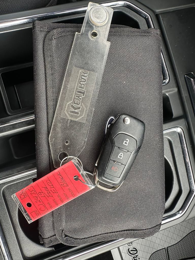 Used 2019 Ford F150 XL w/ Equipment Group 101A Mid image 8