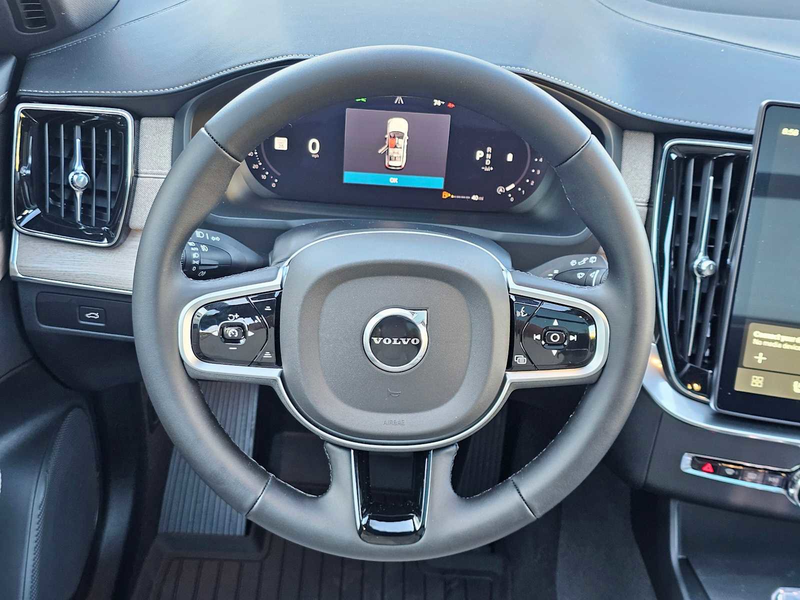 New 2026 Volvo XC90 B5 Plus image 19
