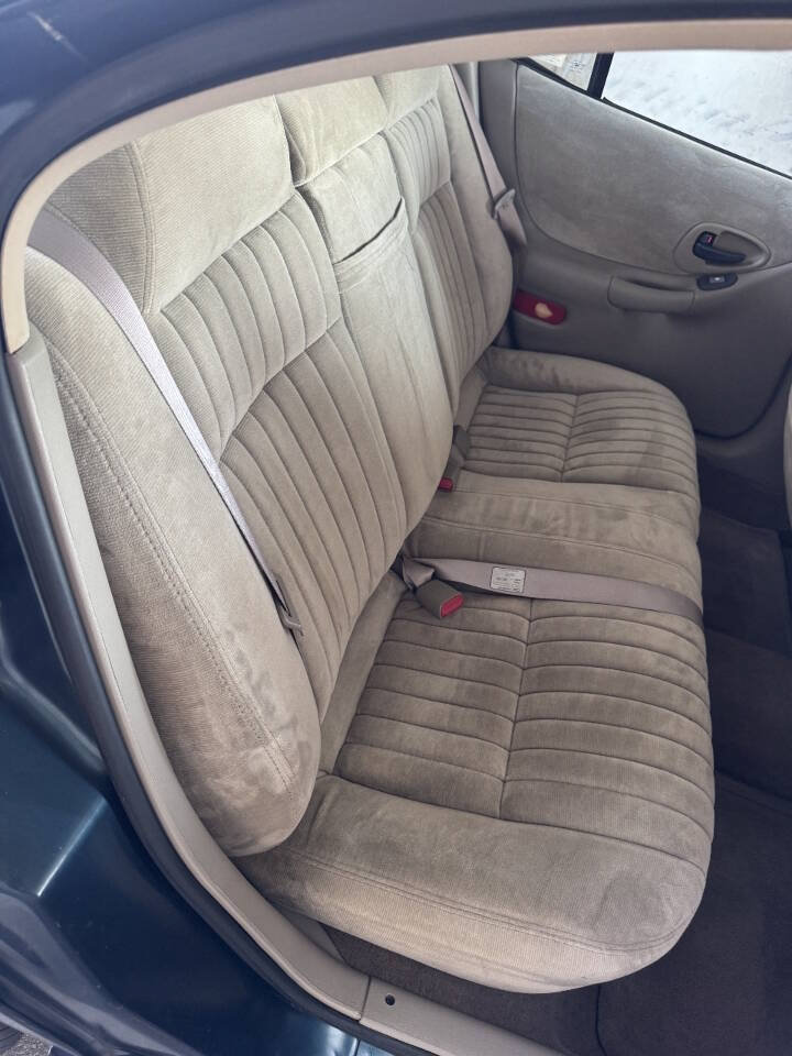 Used 1997 Pontiac Grand Prix GT w/ Opt Pkg FWD image 17